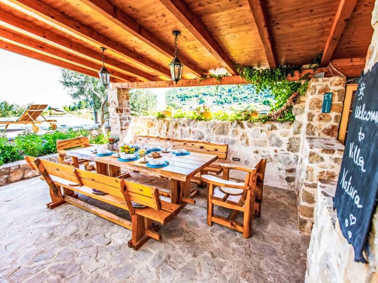 House with private pool, terrace & BBQ | Mountain view — photo 2