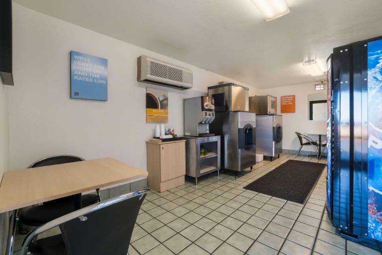 Motel 6 Grand Junction, CO — photo 2
