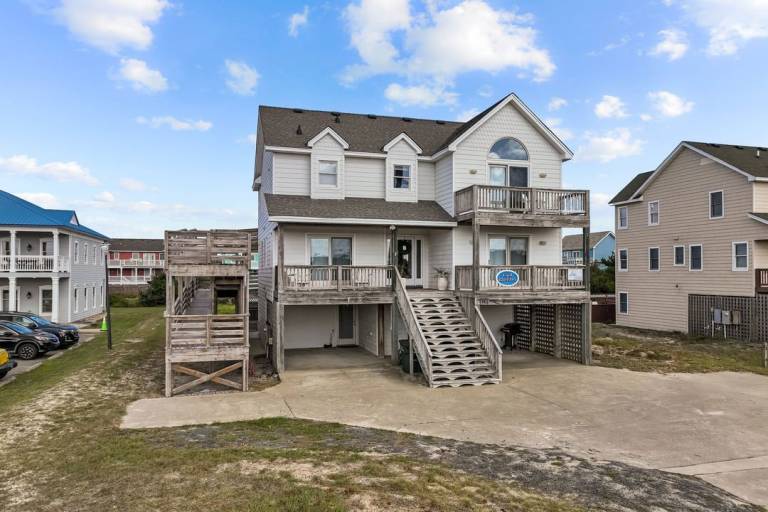Cool Breeze 620 ft to the beach Private Pool, Hot Tub, and Dog Friendly — photo 4