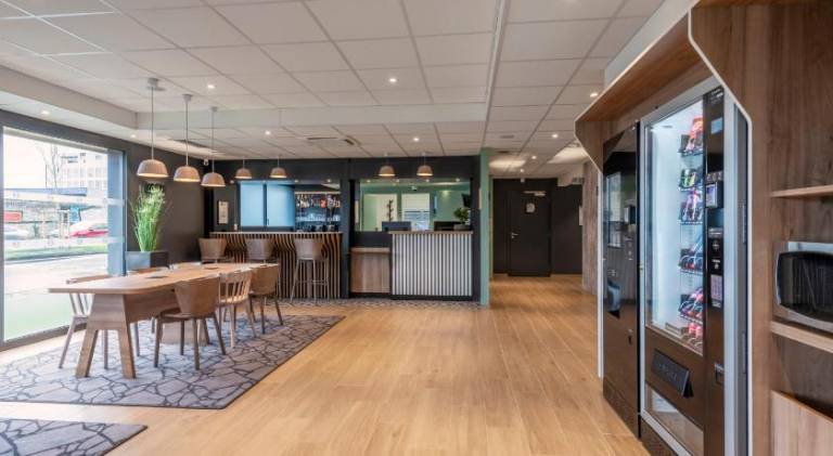 B&B HOTEL Brest Centre Port de Commerce — photo 4