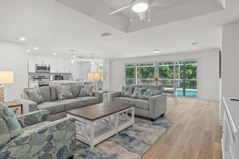 Child-friendly vacation home with barbecue, garden & private pool | Water view | Close to the beach | Good for workation | Pet-friendly — photo 2