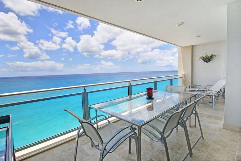 Condo Sint Maarten