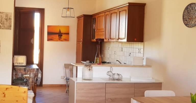 Pleasant vacation home with barbecue & terrace | Mountain view | Close to the beach | Dogs allowed — photo 4