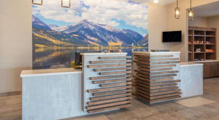 La Quinta Inn & Suites by Wyndham Limon — photo 4