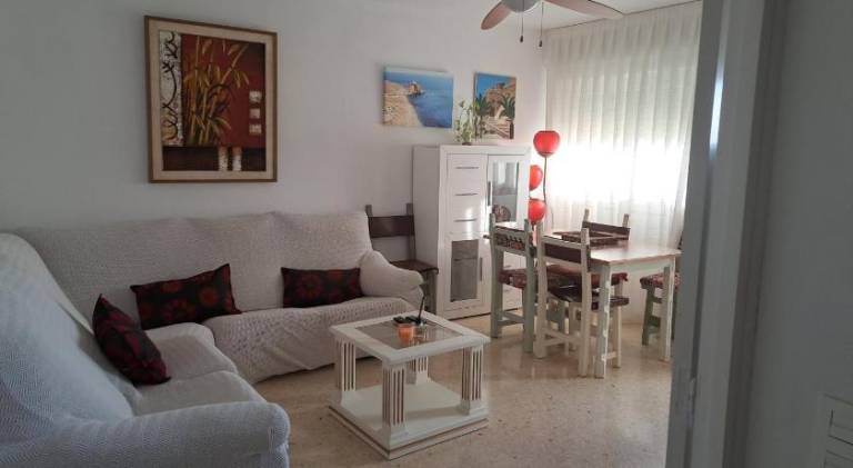 Rental apartment with 2 rooms for 6 persons — photo 2