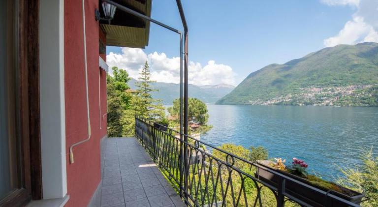 Apartment with 2 rooms for 6 persons in Centro Valle Intelvi
