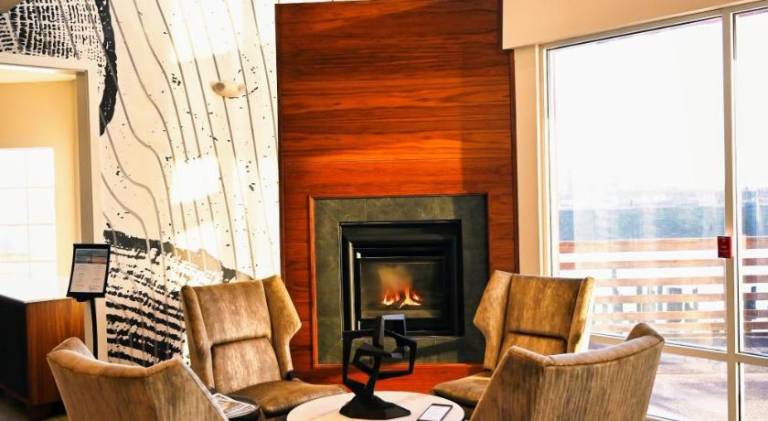 Cannery Pier Hotel & Spa — photo 2