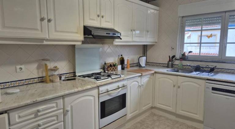 Fully equipped beautiful apartment with garden, patio & private pool | Pets are welcome — photo 4