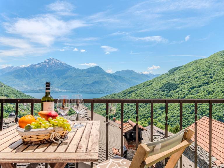 Charming rental apartment | Lake view | Pets are welcome in Gravedona