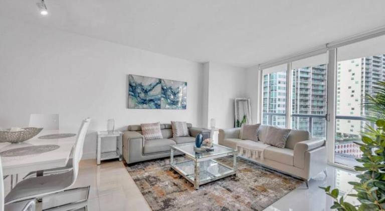 Modern 1 Bed ICON Brickell with Amazing Views — photo 3