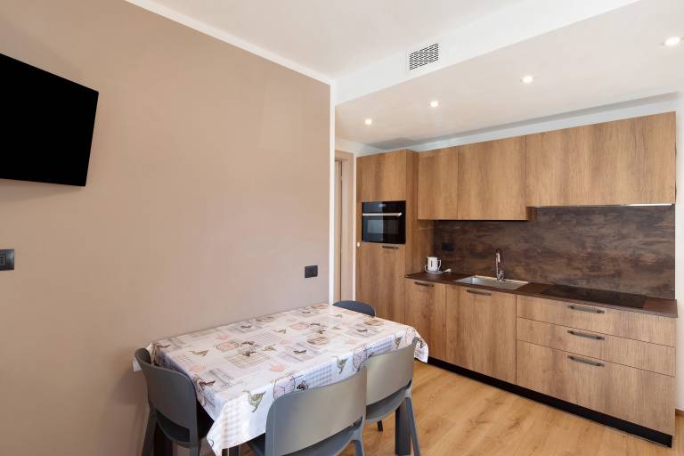 Apartment 'Lago Casa Campacc' with Lake View, Garden & Wi-Fi — photo 4