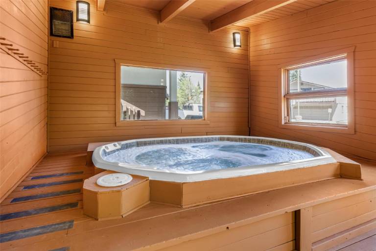 Best Western Alpenglo Lodge — photo 4