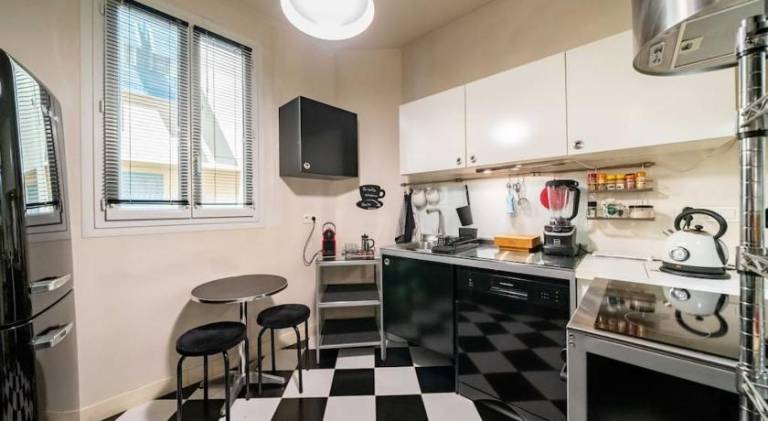 Apartment with 2 rooms for 4 persons — photo 3