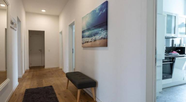 Rental apartment with 4 rooms for 7 persons — photo 4