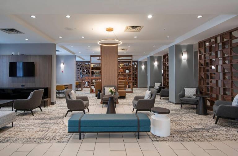 Holiday Inn Hotel and Suites-Kamloops By IHG — photo 2