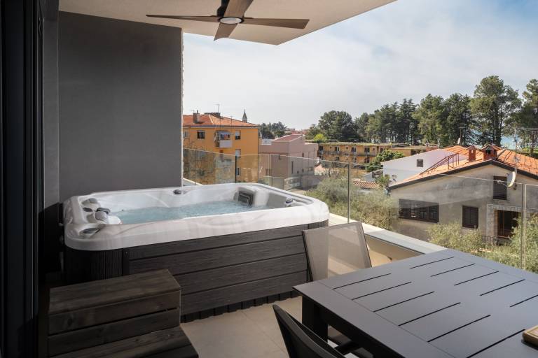 Apartment | Sea view — photo 5