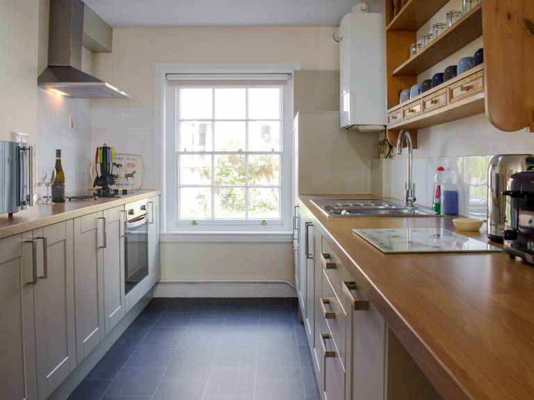 Cottage with 2 rooms for 4 persons — photo 4