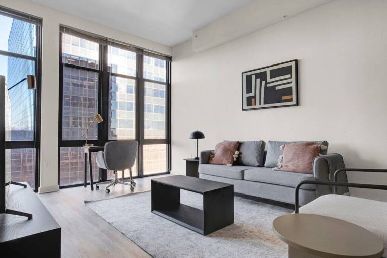 Apartment  North Cleveland Park