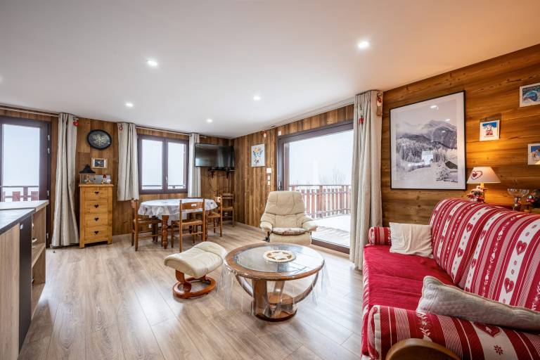 Holiday Home 'D'Aillon' with Mountain Views, Private Terrace, and Wi-Fi — photo 3