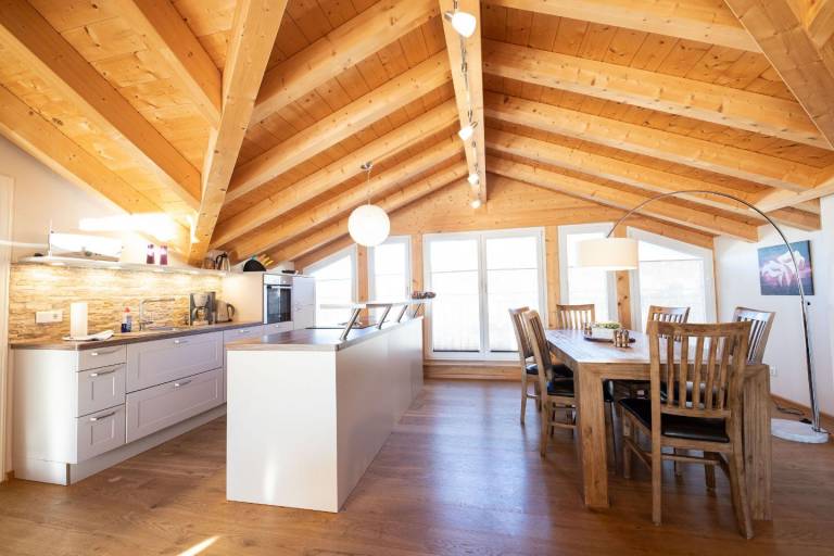 Fantastic holiday apartment with panoramic views — photo 2