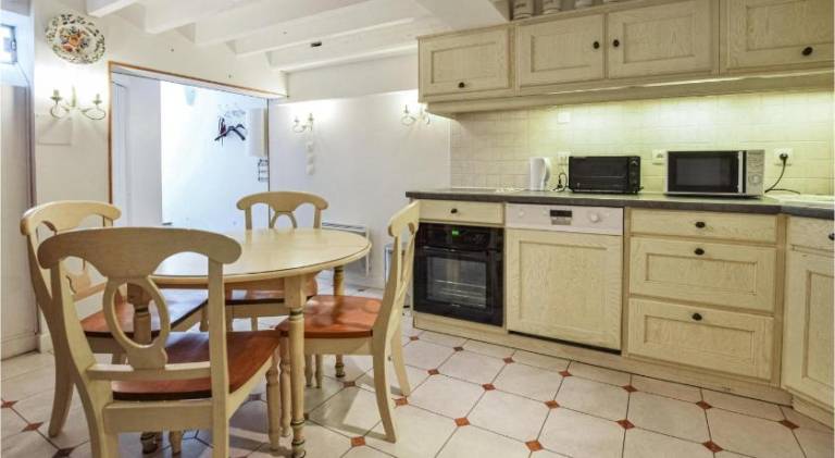 House with 1 room for 4 persons — photo 2