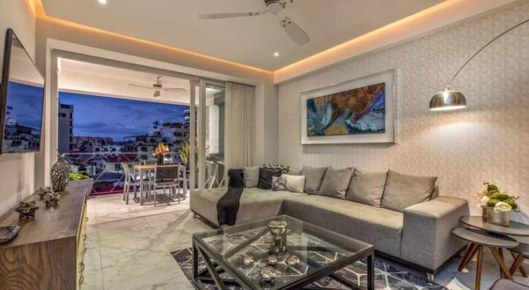 DTerrace Luxe 2bd 2ba Romantic Zone Los Muertos Beach and Pier — photo 3