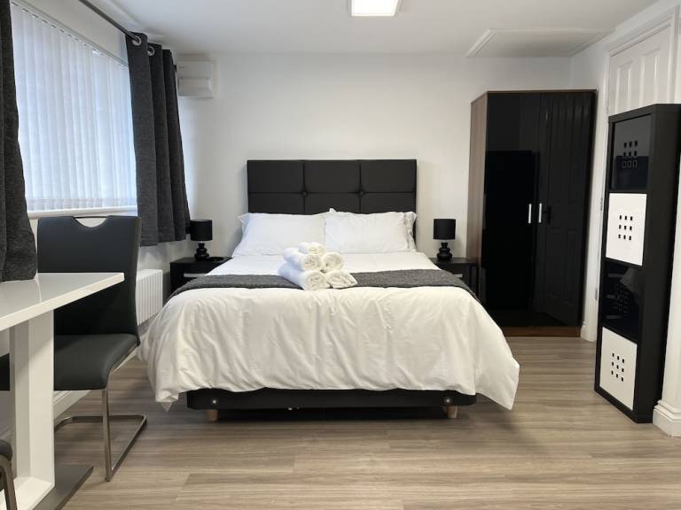 Apartment  Altrincham