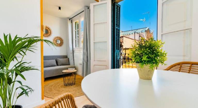 Holiday apartment | Near Casa Milà in Barcelona