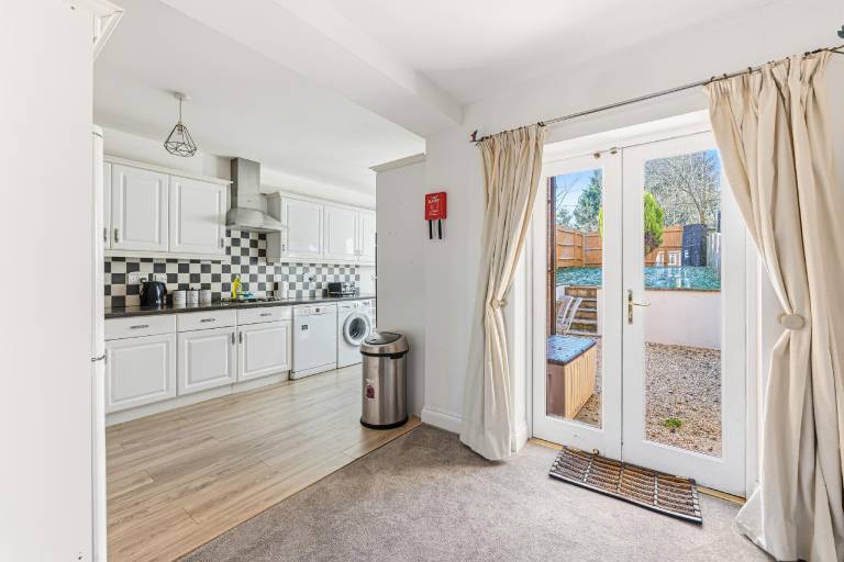 Child-friendly pleasant vacation home with yard | Good for workation | Pets allowed — photo 3