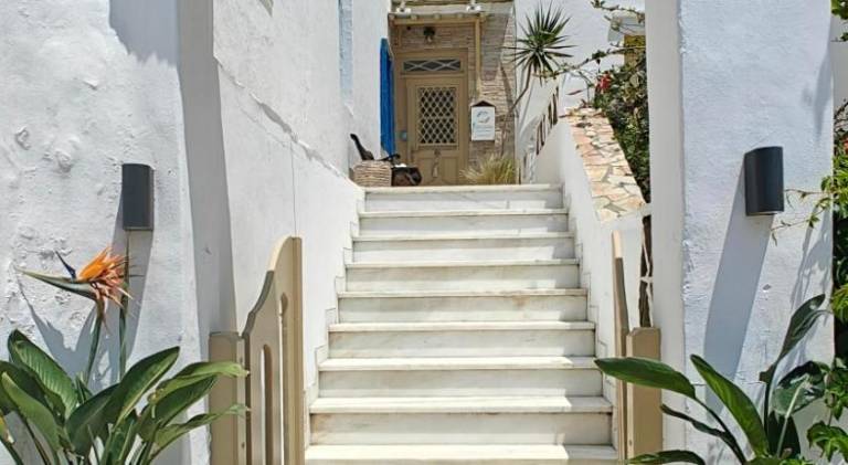 Tinos Heritage Plateia — photo 4