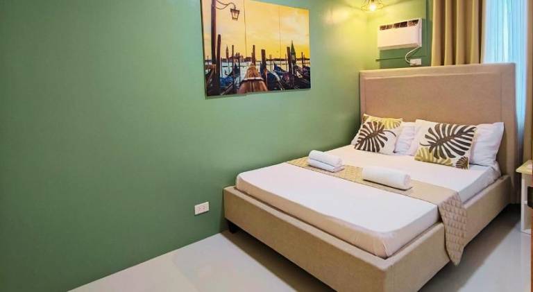 Rental apartment with pool in Puerto Princesa