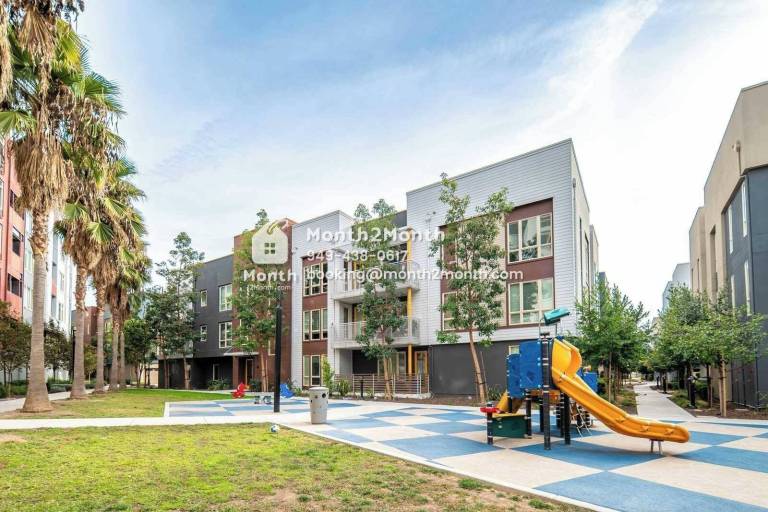 Condo  Vinci North