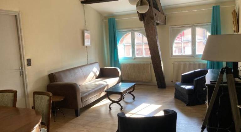 Holiday apartment | Near Capitole de Toulouse | Suitable for remote work in Toulouse