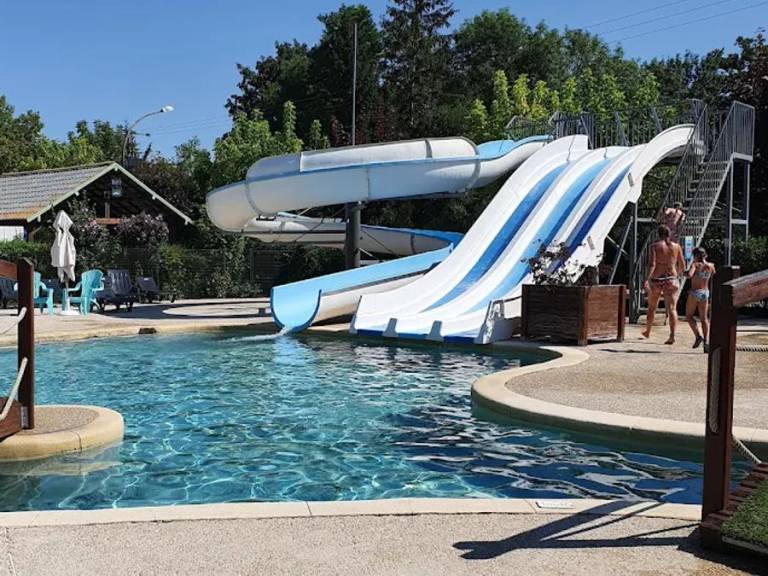 Charming mobile home with terrace & heated pool | Pets are welcome — photo 2