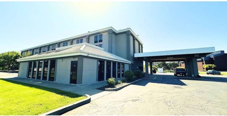 Country Inn & Suites by Radisson, Canton Near Hall of Fame in Canton, OH