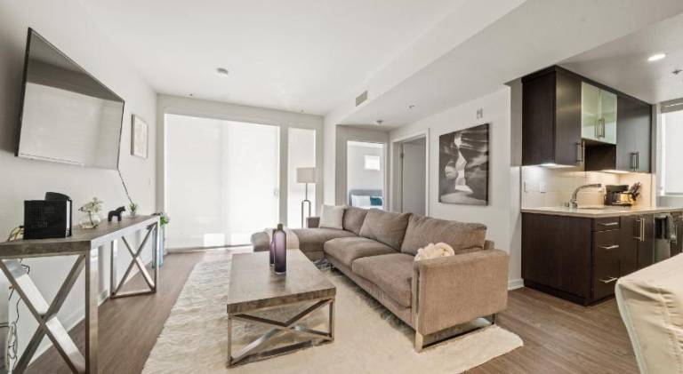 Santa Monica Coastal Retreat with Free Parking Minutes Walk to the Beach in Santa Monica, CA