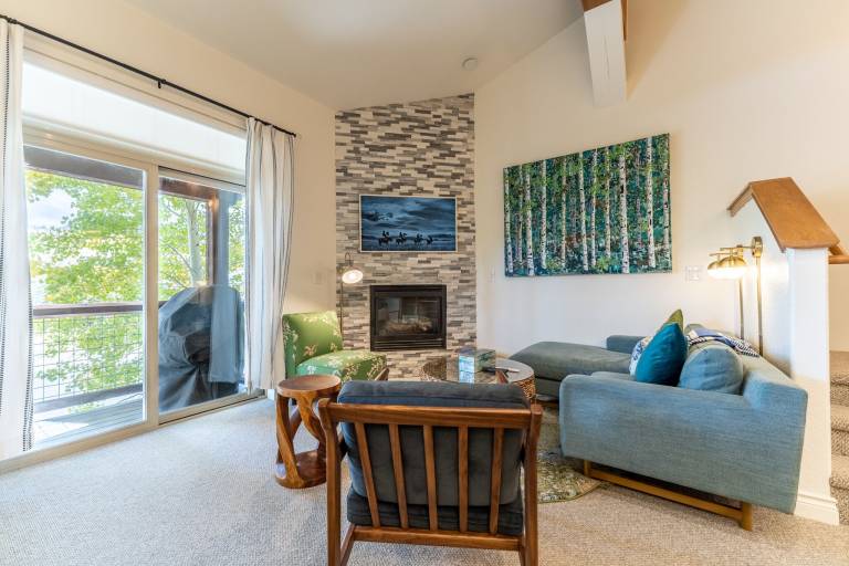 Condo Dillon