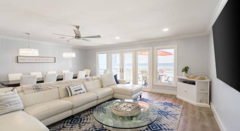 Beachfront • Hot Tub • Covered Lounge Backyard Beach by AvantStay — photo 3
