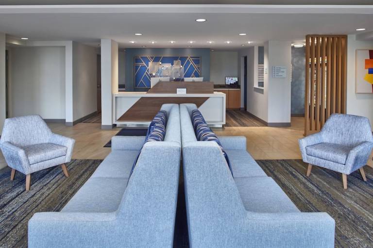 Holiday Inn Express Akron NW Fairlawn by IHG