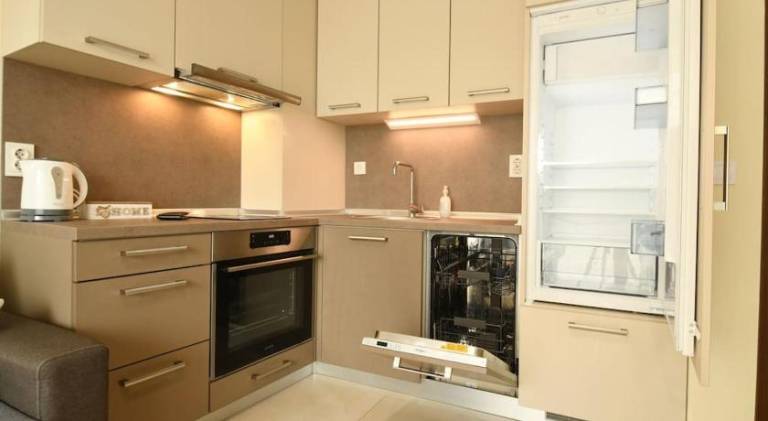 Apartment with 1 room for 4 persons — photo 3