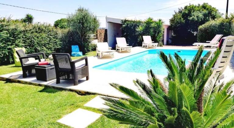 Fully equipped house with barbeque, terrace & private pool | Pets allowed in Leiria