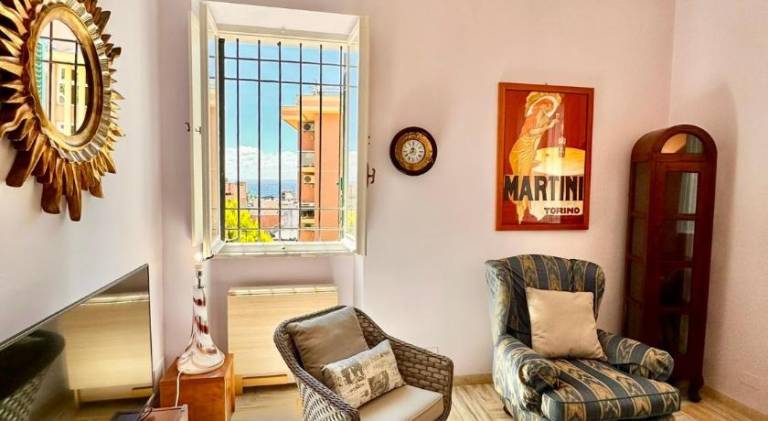 Rental apartment with 2 rooms for 5 persons in Finale Ligure