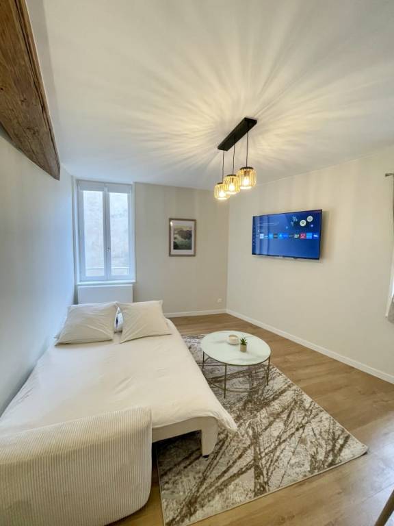 Casa Luna – 1 Bedroom, 4 Guests, City Center, Fully Equipped — photo 2