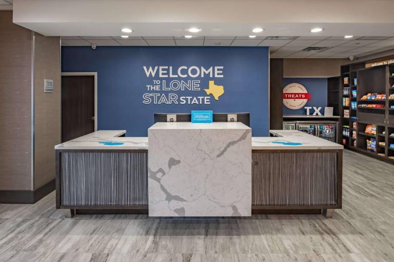 Hampton Inn & Suites by Hilton Plano Dallas — photo 4