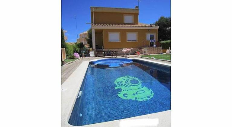 Vacation home with pool | Pets are welcome in Cartagena