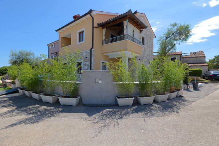 Villa Belavići