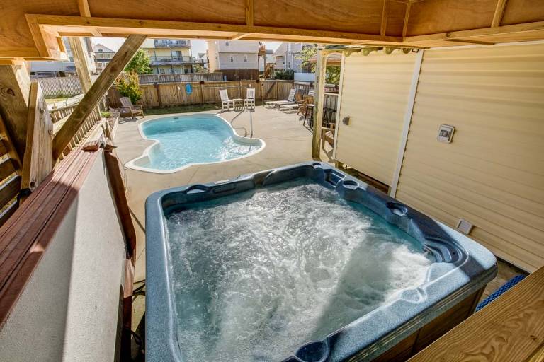Six Pack 1169 ft from the beach Dog Friendly, Private Pool, Hot Tub Nags Head — photo 4