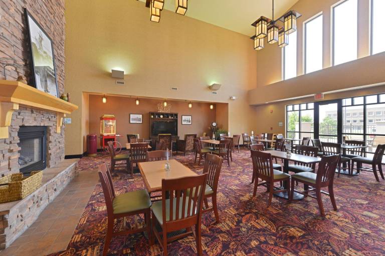 Holiday Inn Express Hotel & Suites Gillette By IHG — photo 5