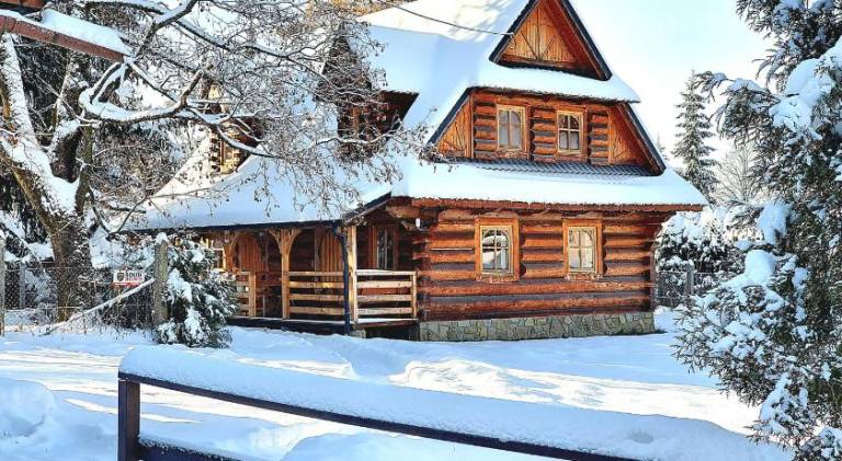 Domek Goralski Blizniak Szalas Michalikow Skibowki by RentiloPL in Zakopane