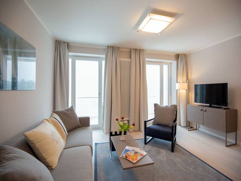 Ferienwohnung mit Meerblick, 1 Schlafzimmer und Balkon — photo 2